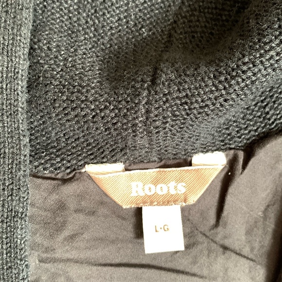 Roots Linen Blend Sweater with Hood, Size L, Black Color - Picture 3 of 7
